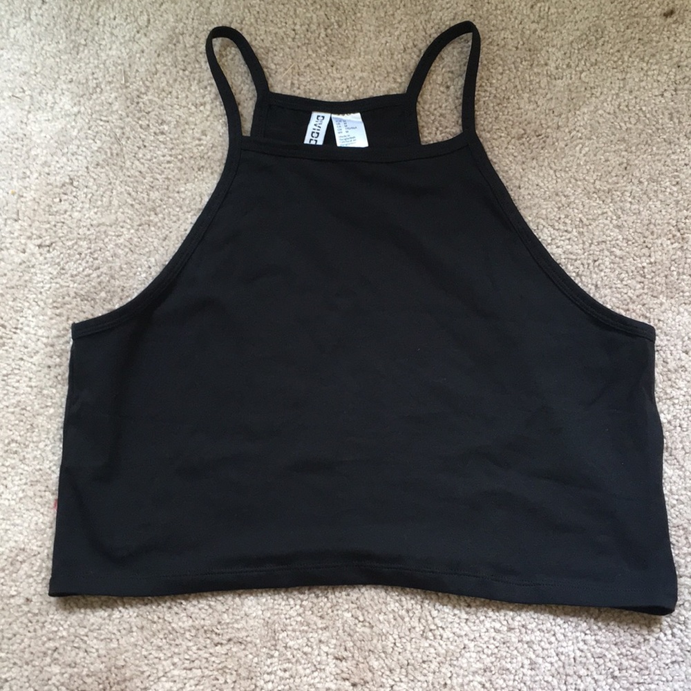 Black crop top